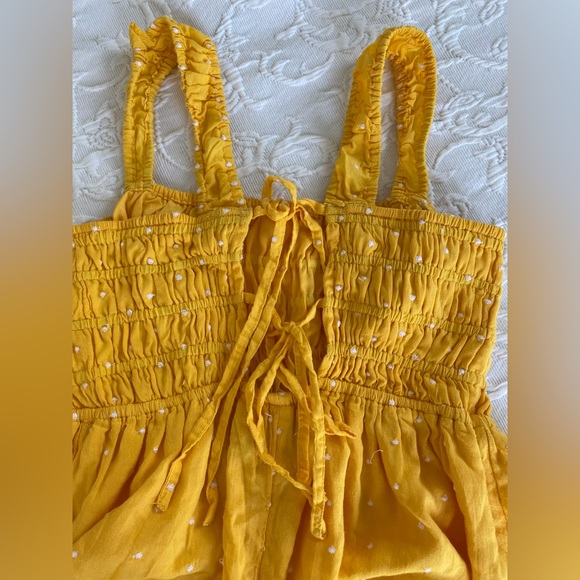 Urban Outfitters Yellow Polka Dot Romper XS nwot - Picture 4 of 5